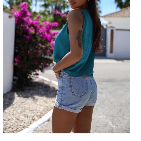 Women’s Tank Top Blouse - Picture 3 of 7